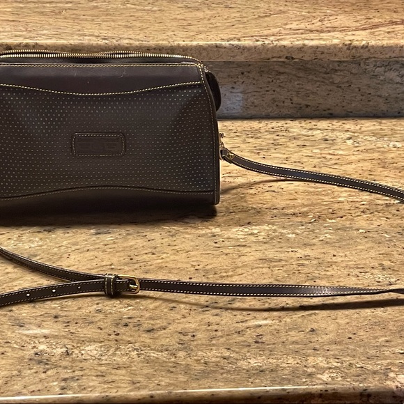 Dooney & Bourke Satchel like new all around - Picture 10 of 10